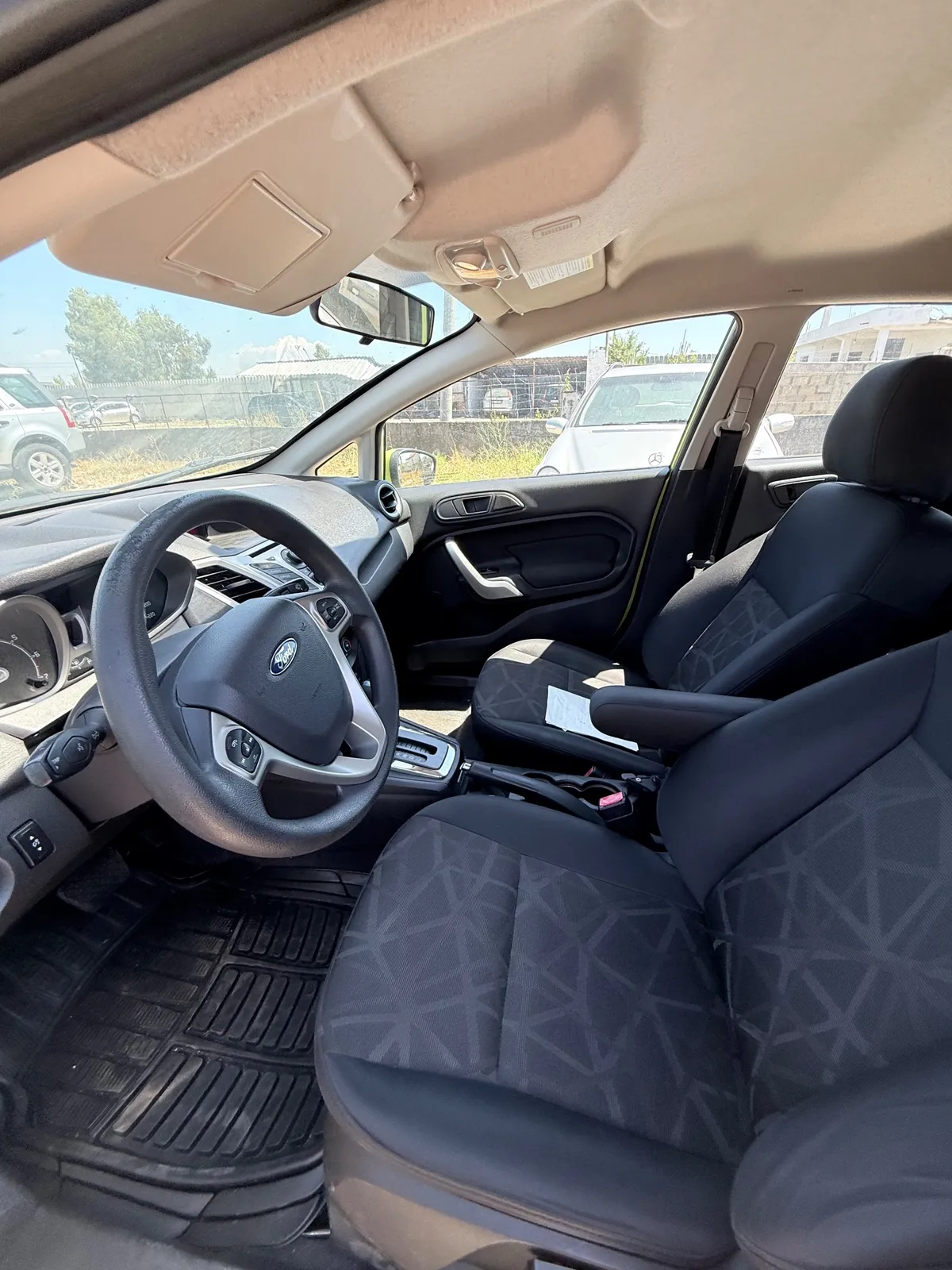 Ford Fiesta, 2013 — 6