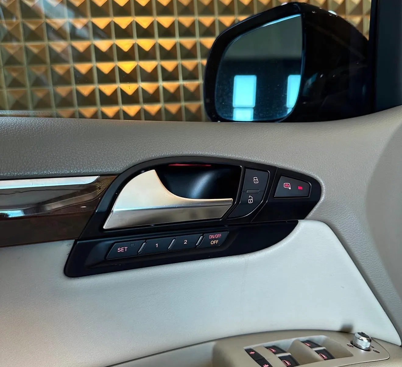 Audi Q7, 2011 — 6