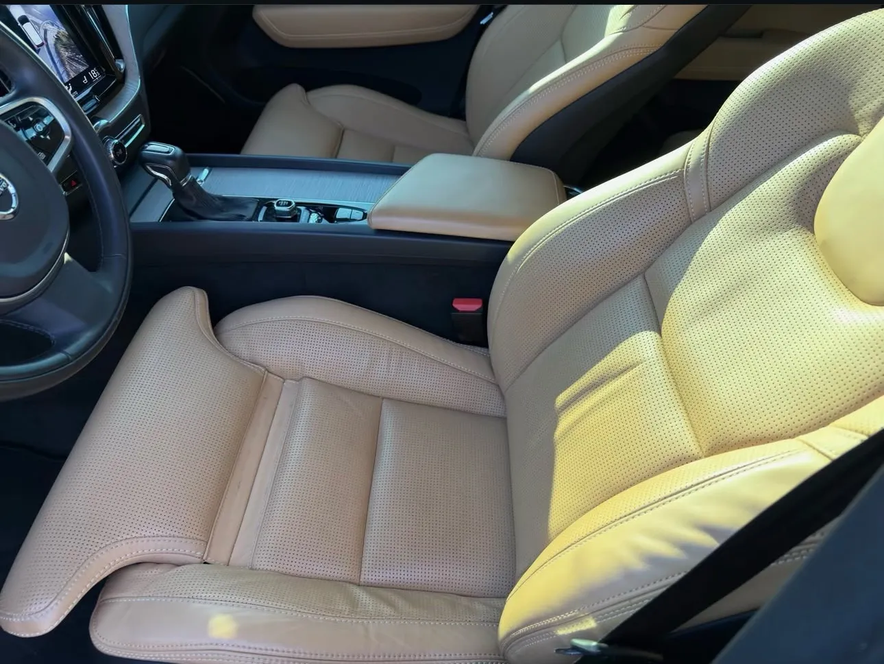 Volvo XC60, 2018 — 11