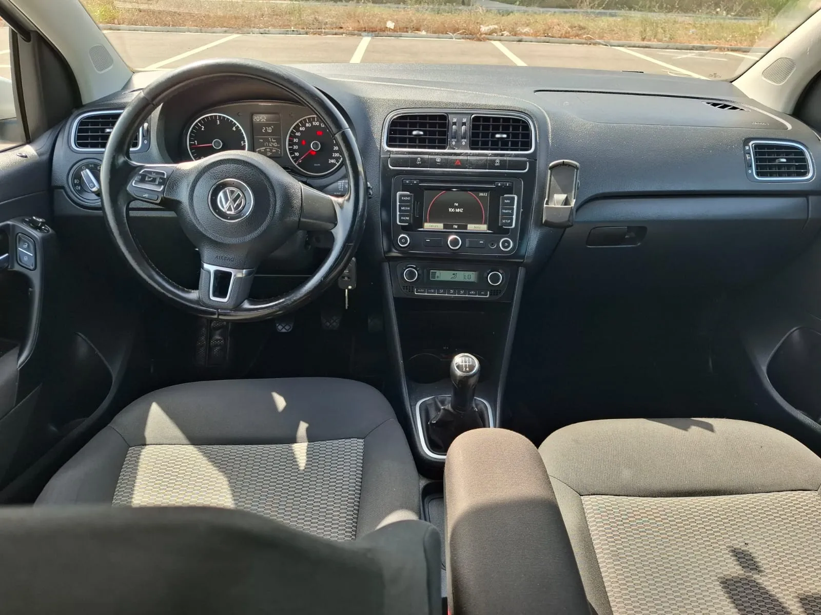 Volkswagen Polo, 2011 — 7