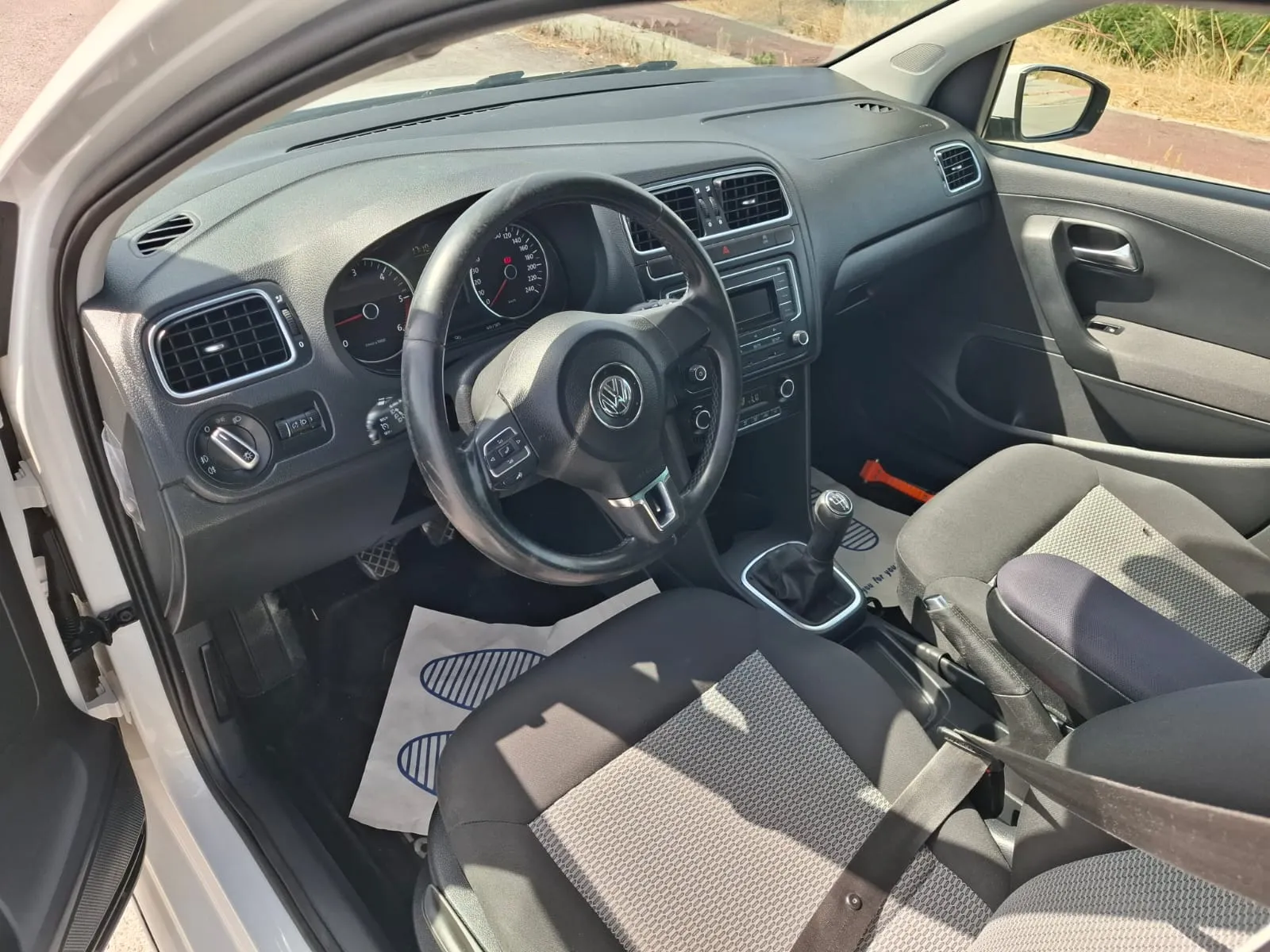 Volkswagen Polo, 2011 — 7