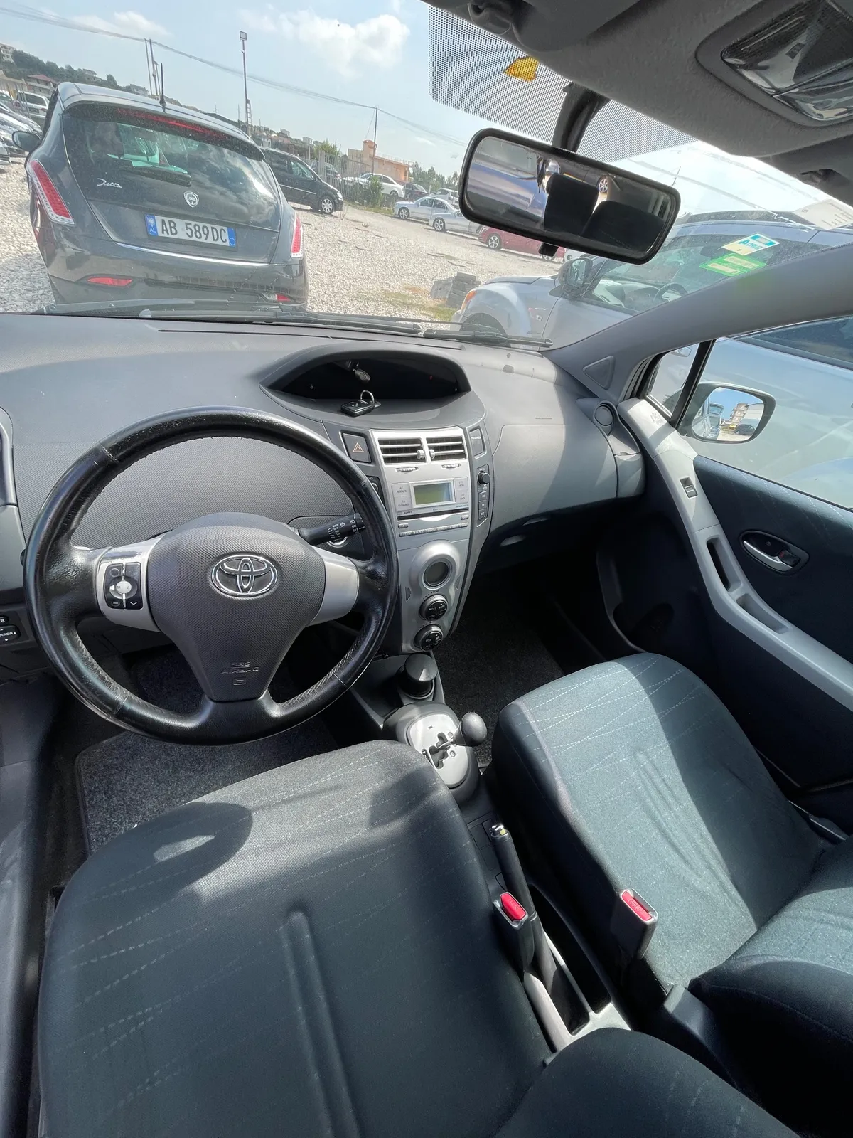 Toyota Yaris, 2007 — 7