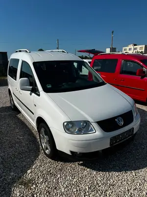 Volkswagen Caddy 2010 — 2