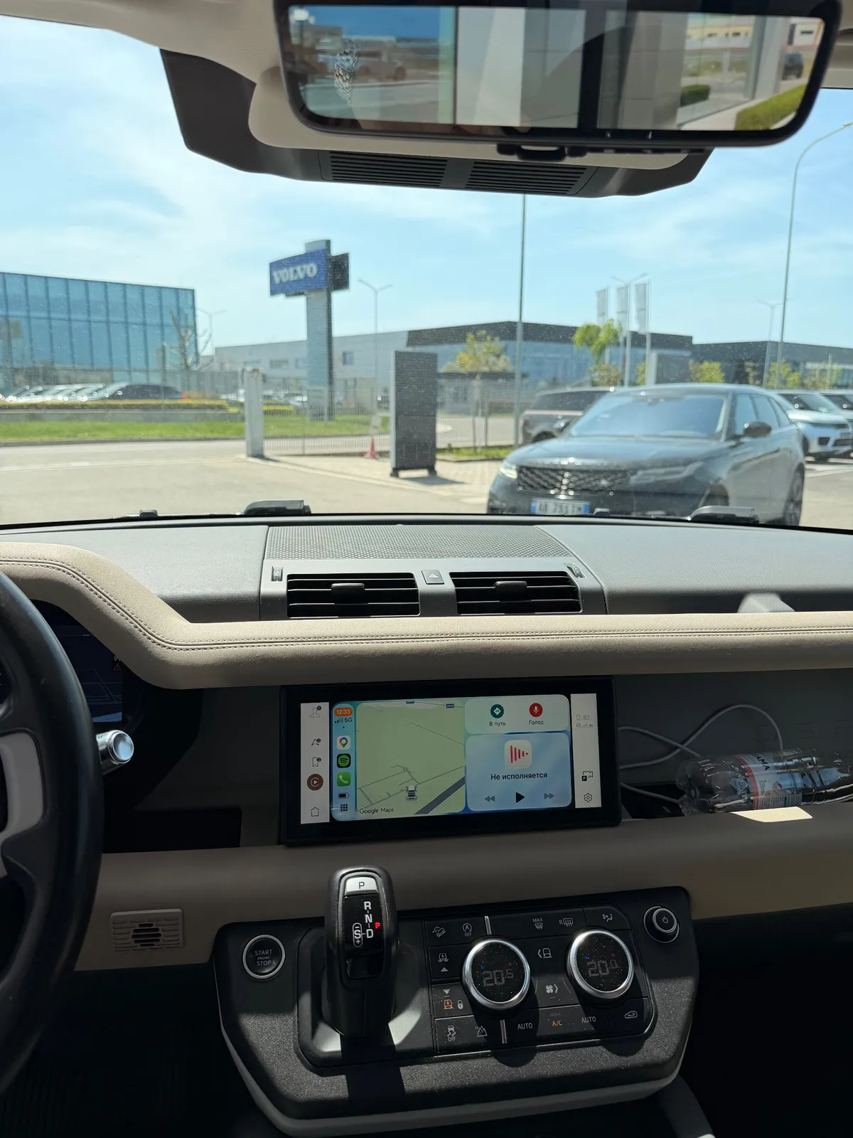 Land Rover Defender, 2020 — 7