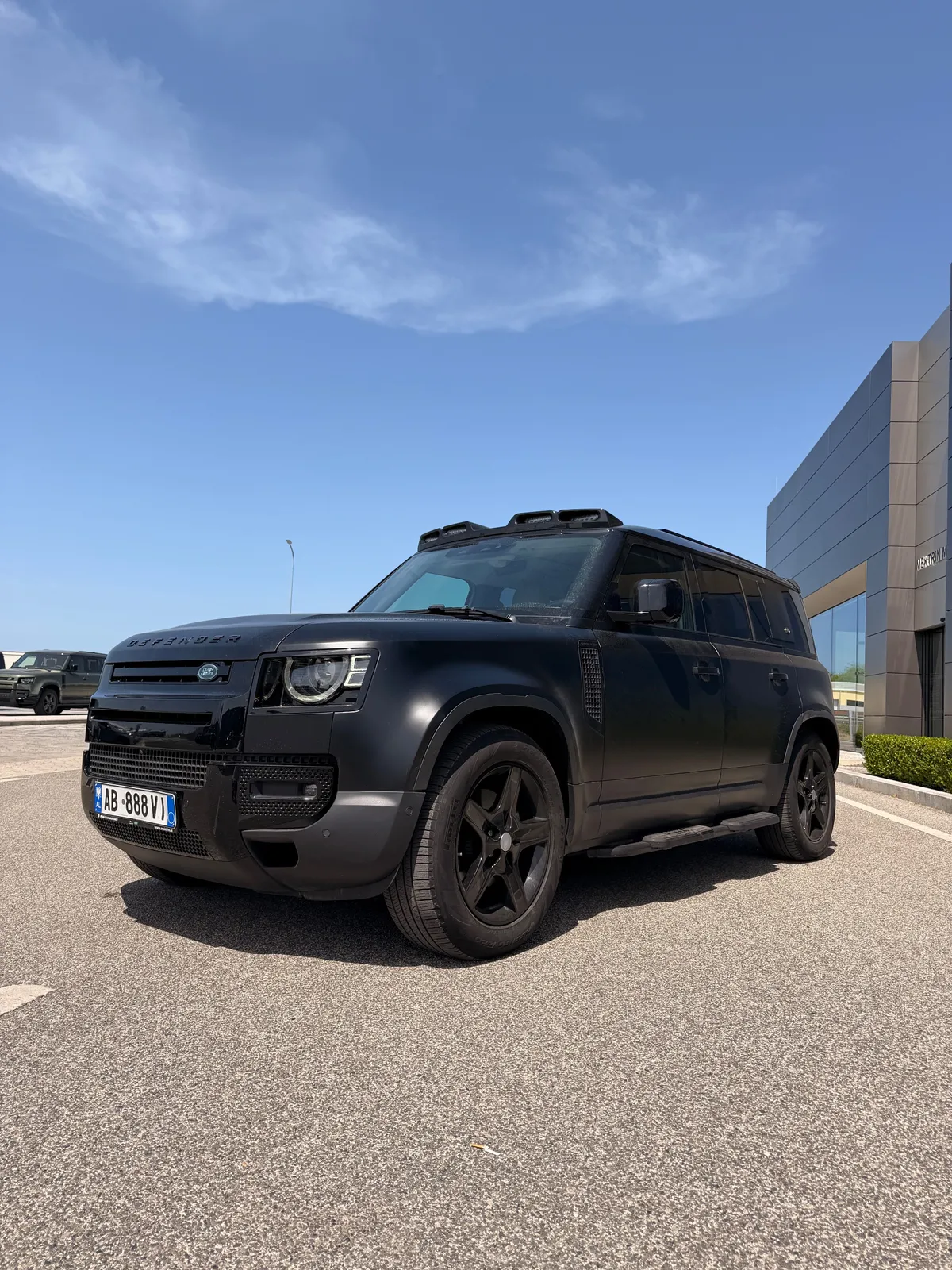 Land Rover Defender, 2020 — 1