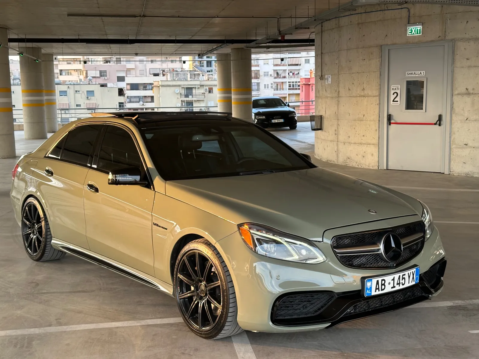 Mercedes-benz E-class, 2014 — 4