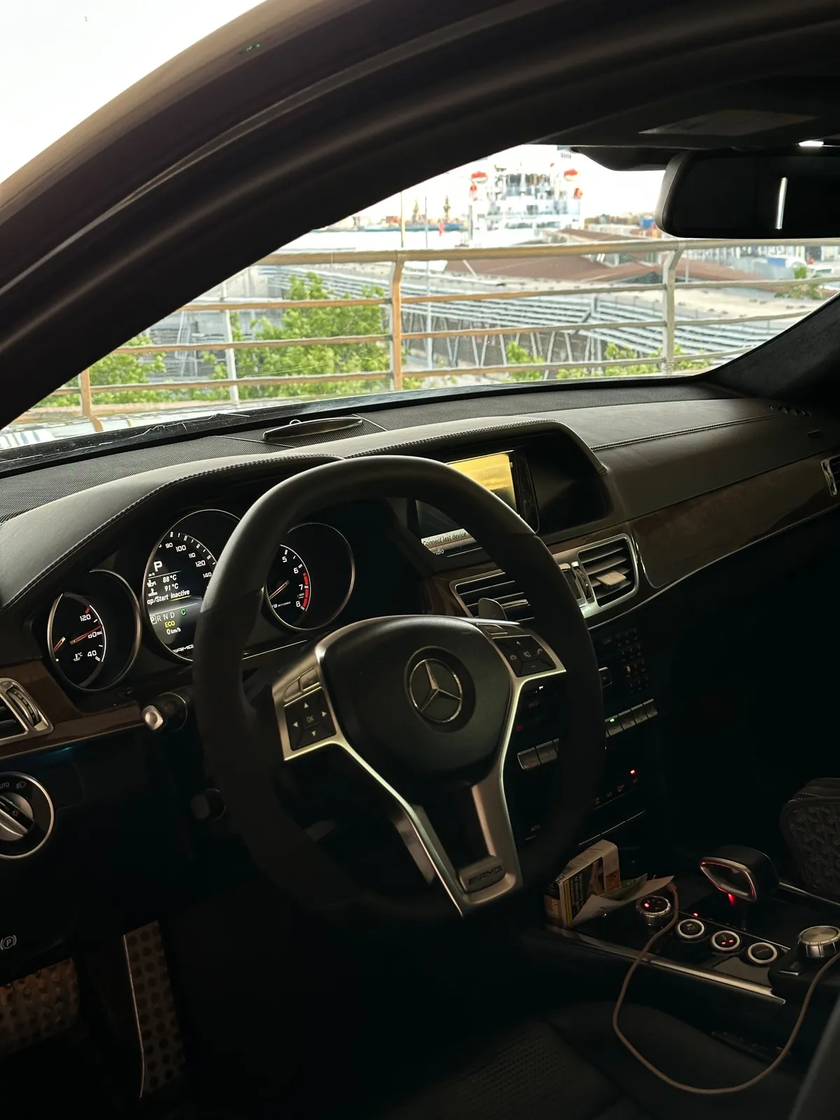 Mercedes-benz E-class, 2014 — 2
