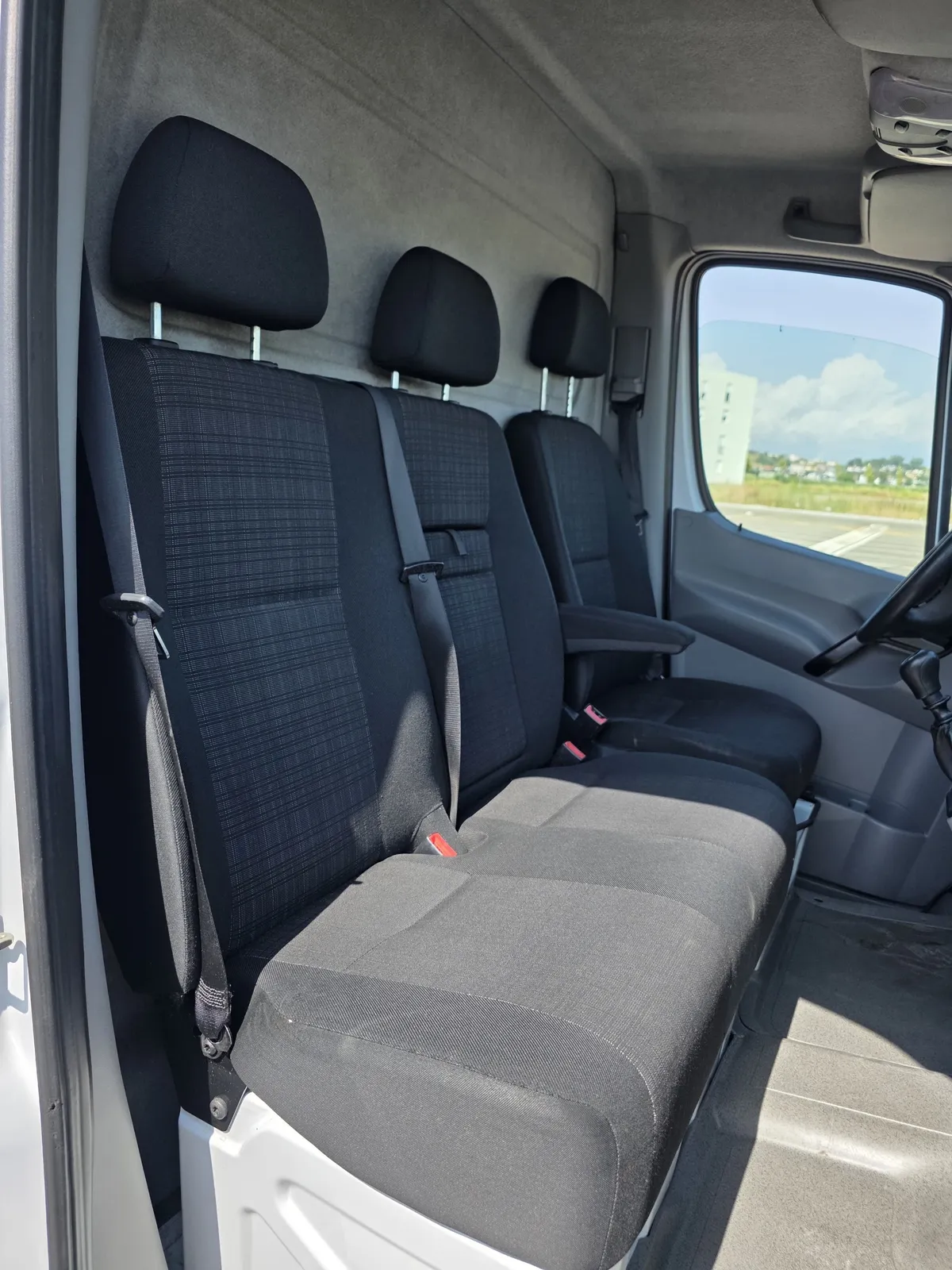 Mercedes-Benz Sprinter, 2015 — 5