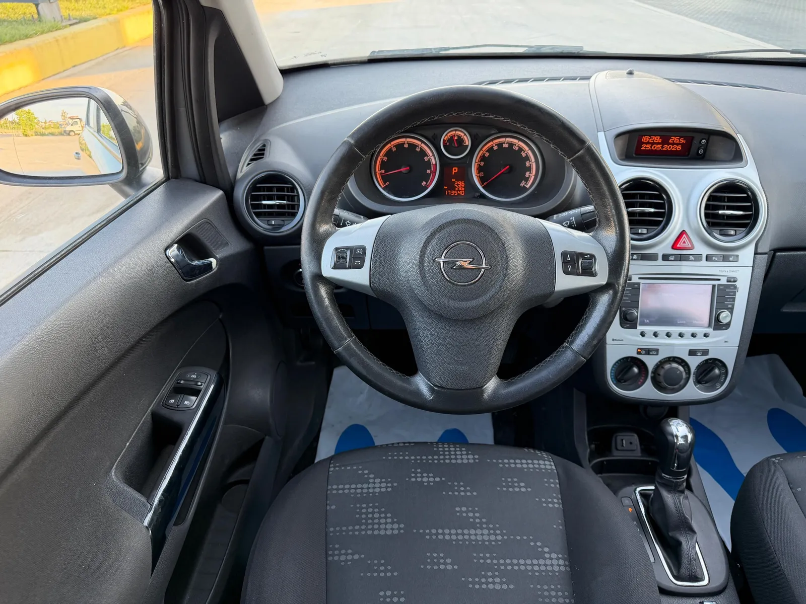 Opel Corsa, 2011 — 8