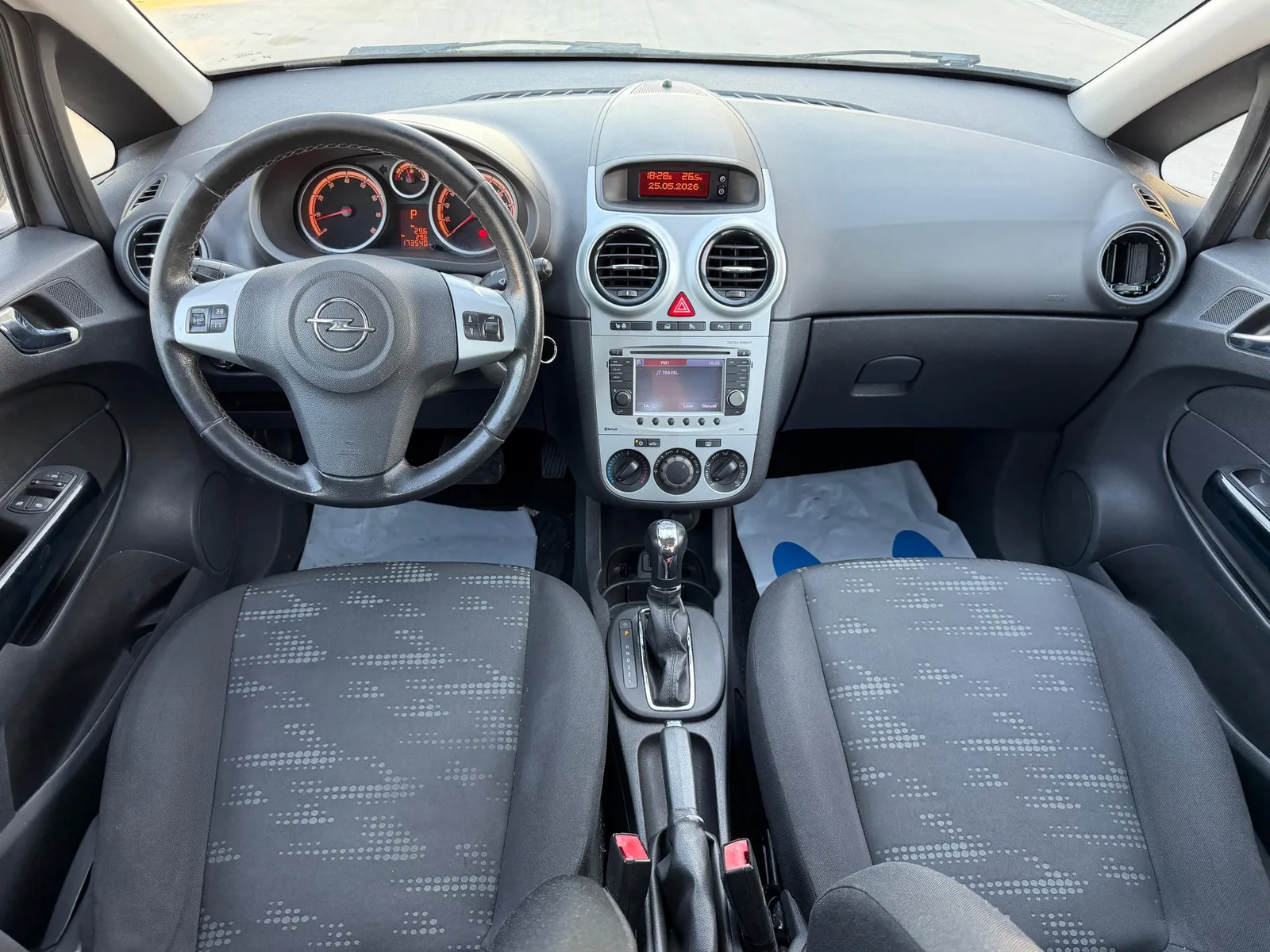Opel Corsa, 2011 — 10