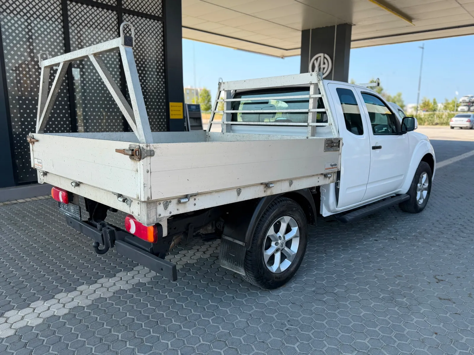 Nissan Navara, 2016 — 5