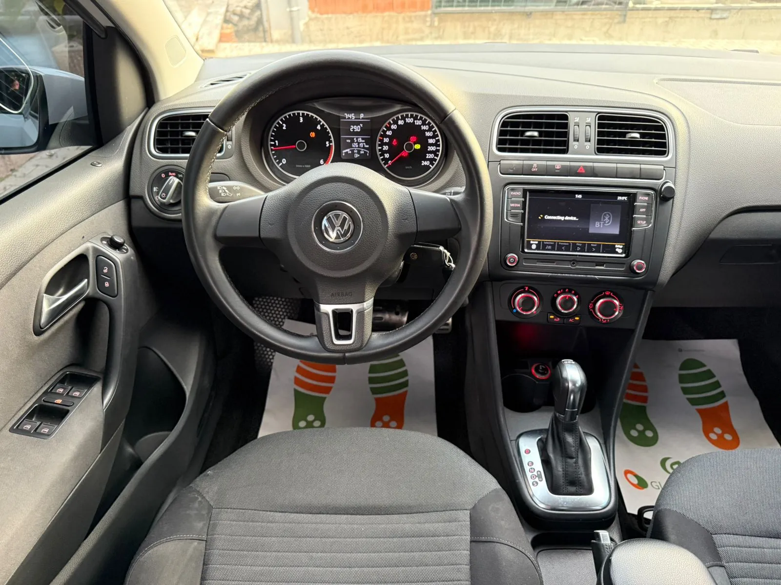Volkswagen Polo, 2013 — 10