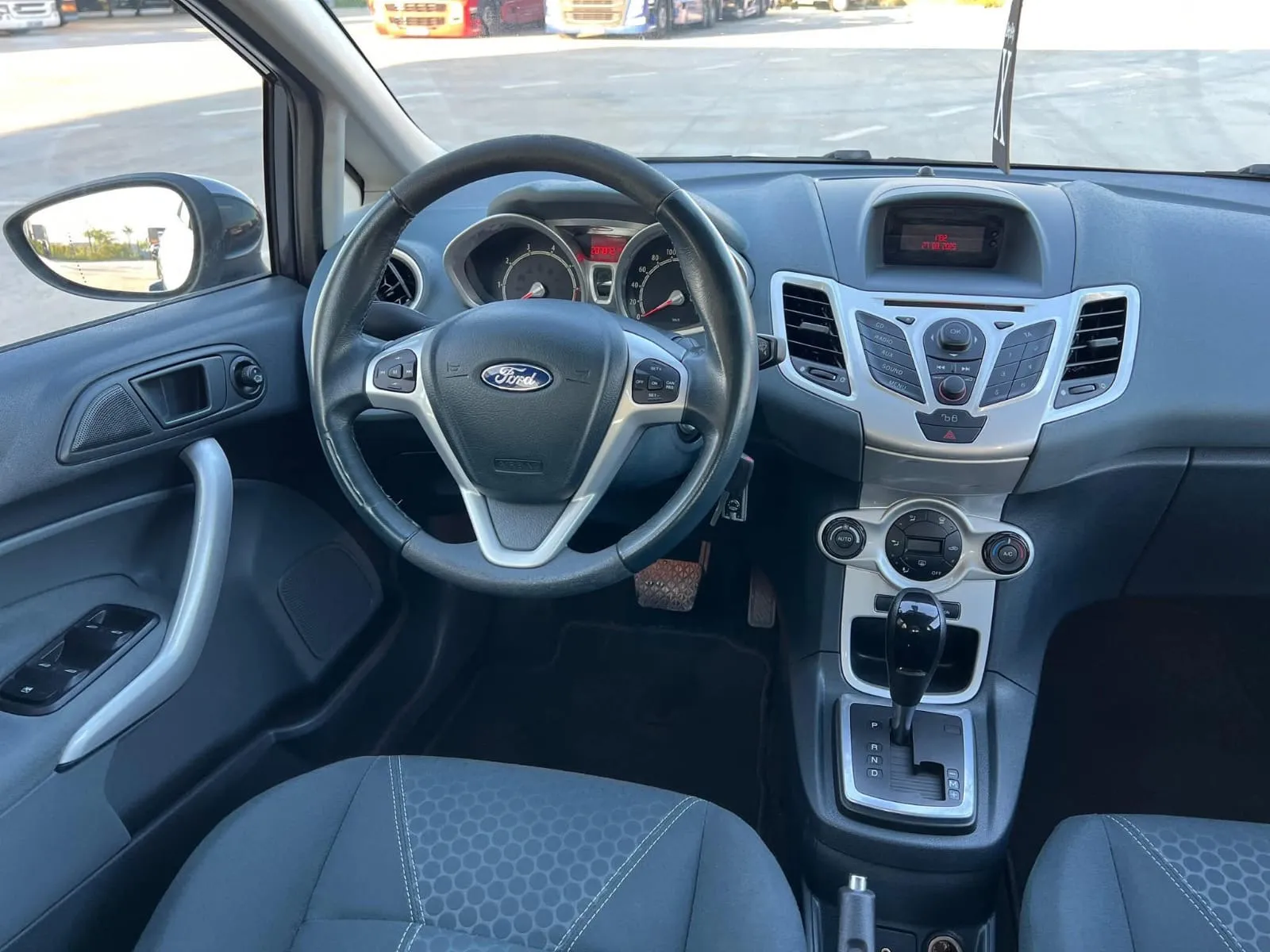 Ford Fiesta, 2013 — 5