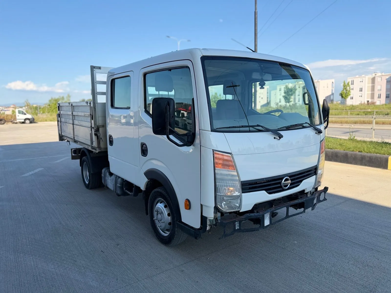 Nissan Cabstar, 2011 — 6