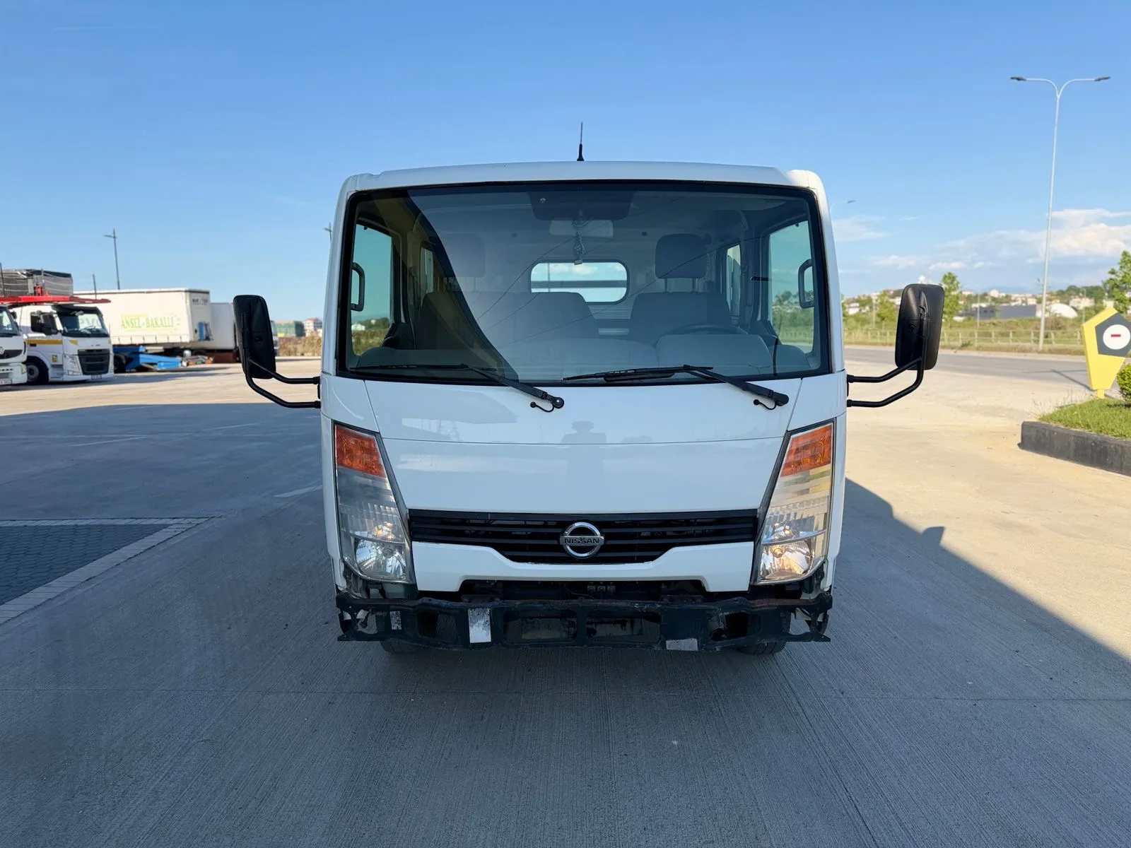 Nissan Cabstar, 2011 — 1