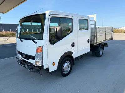 Nissan Cabstar 2011 — 2