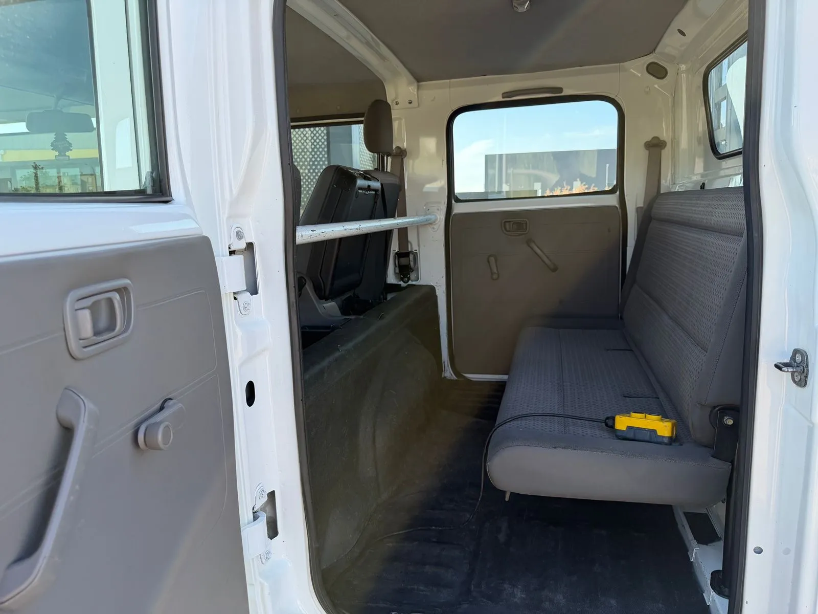 Nissan Cabstar, 2011 — 13