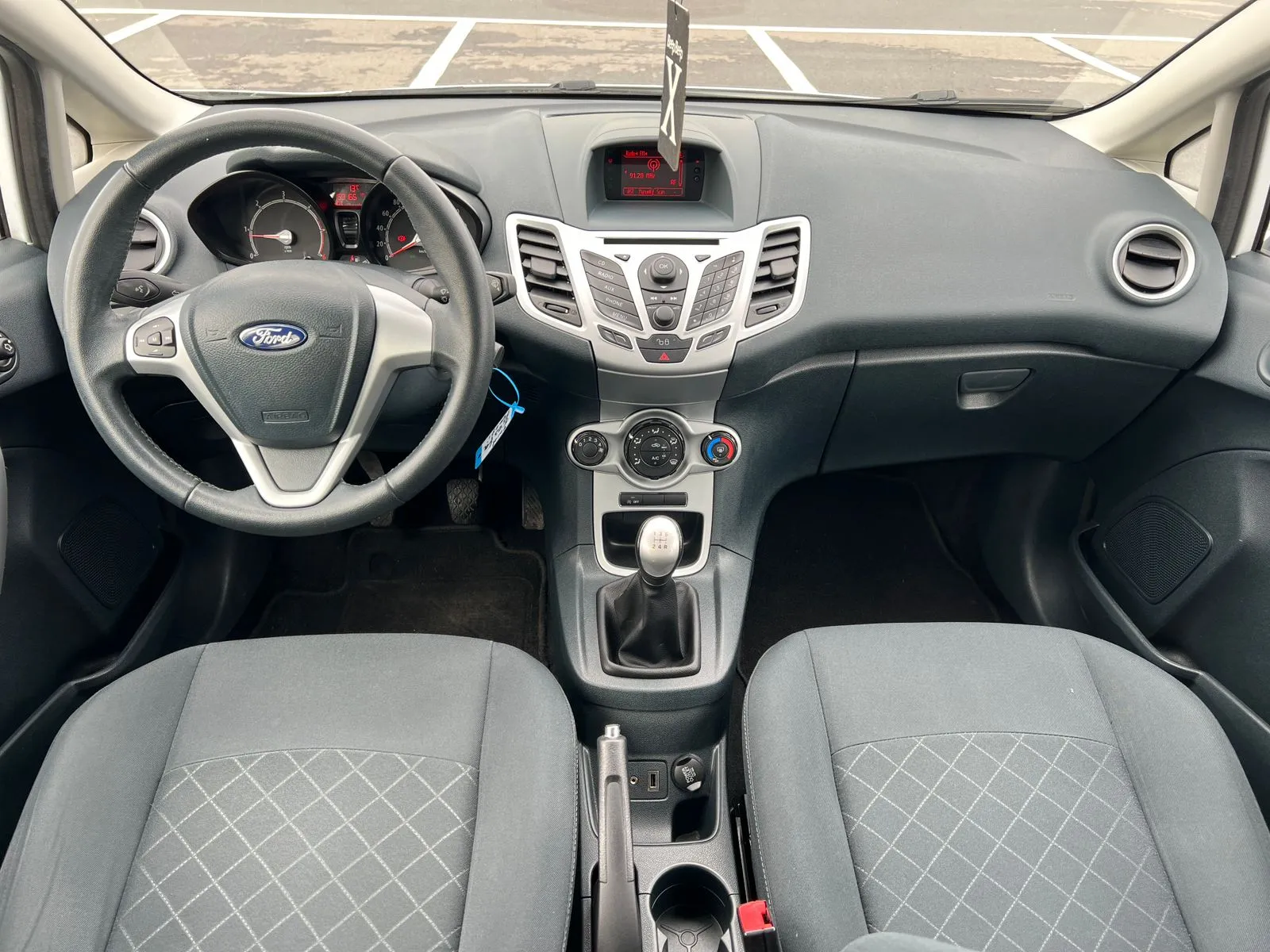Ford Fiesta, 2013 — 8