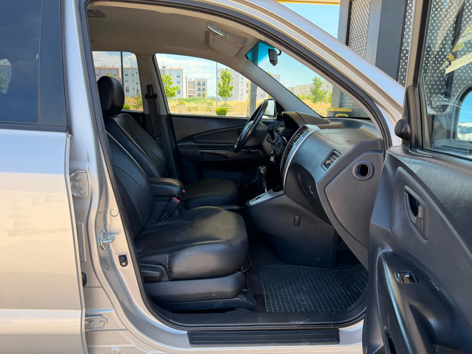 Hyundai Tucson, 2008 — 12