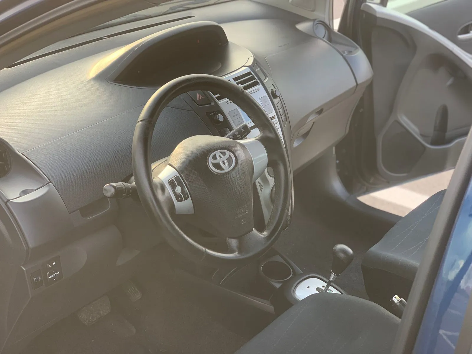 Toyota Yaris, 2007 — 6
