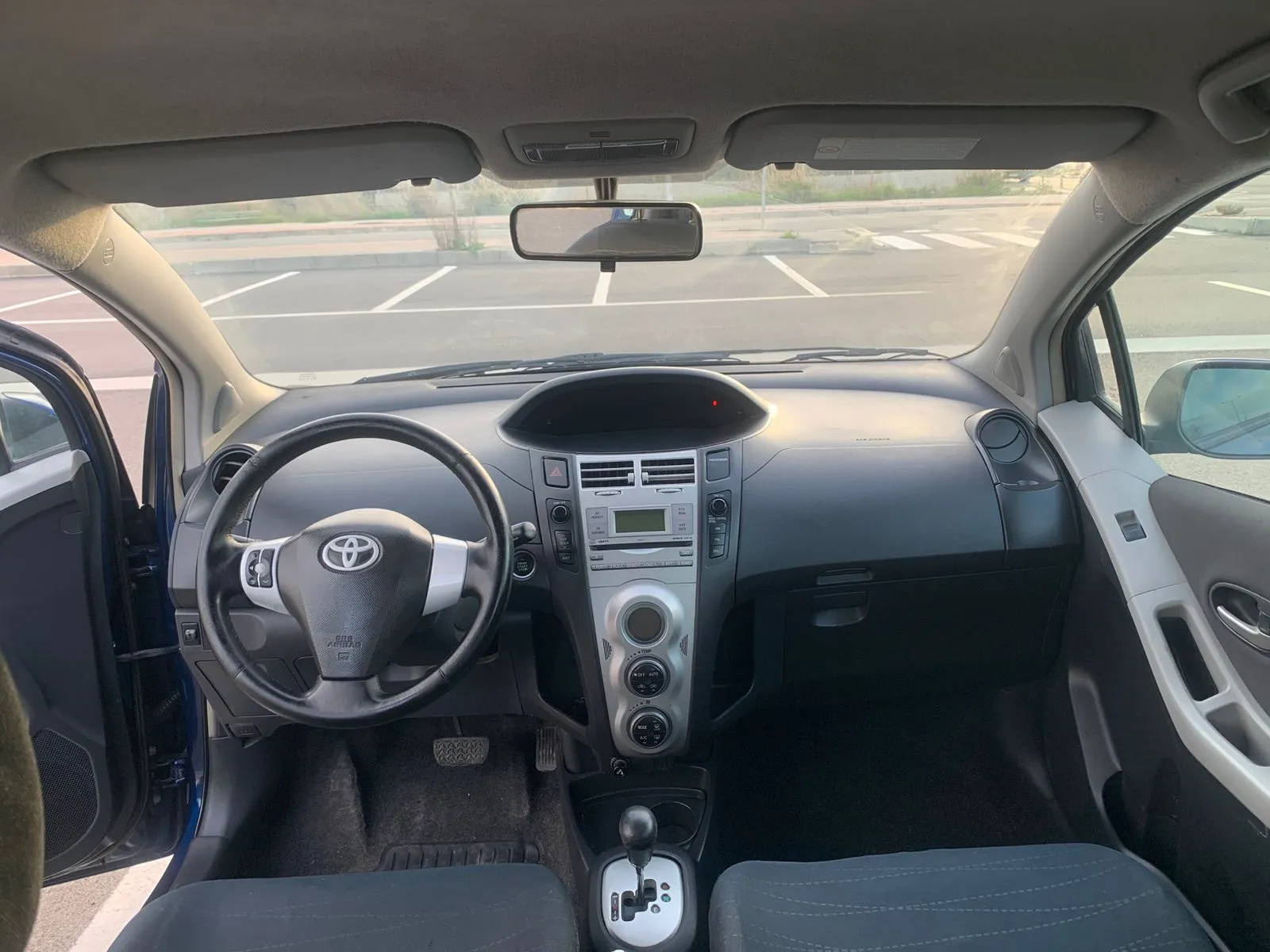 Toyota Yaris, 2007 — 7
