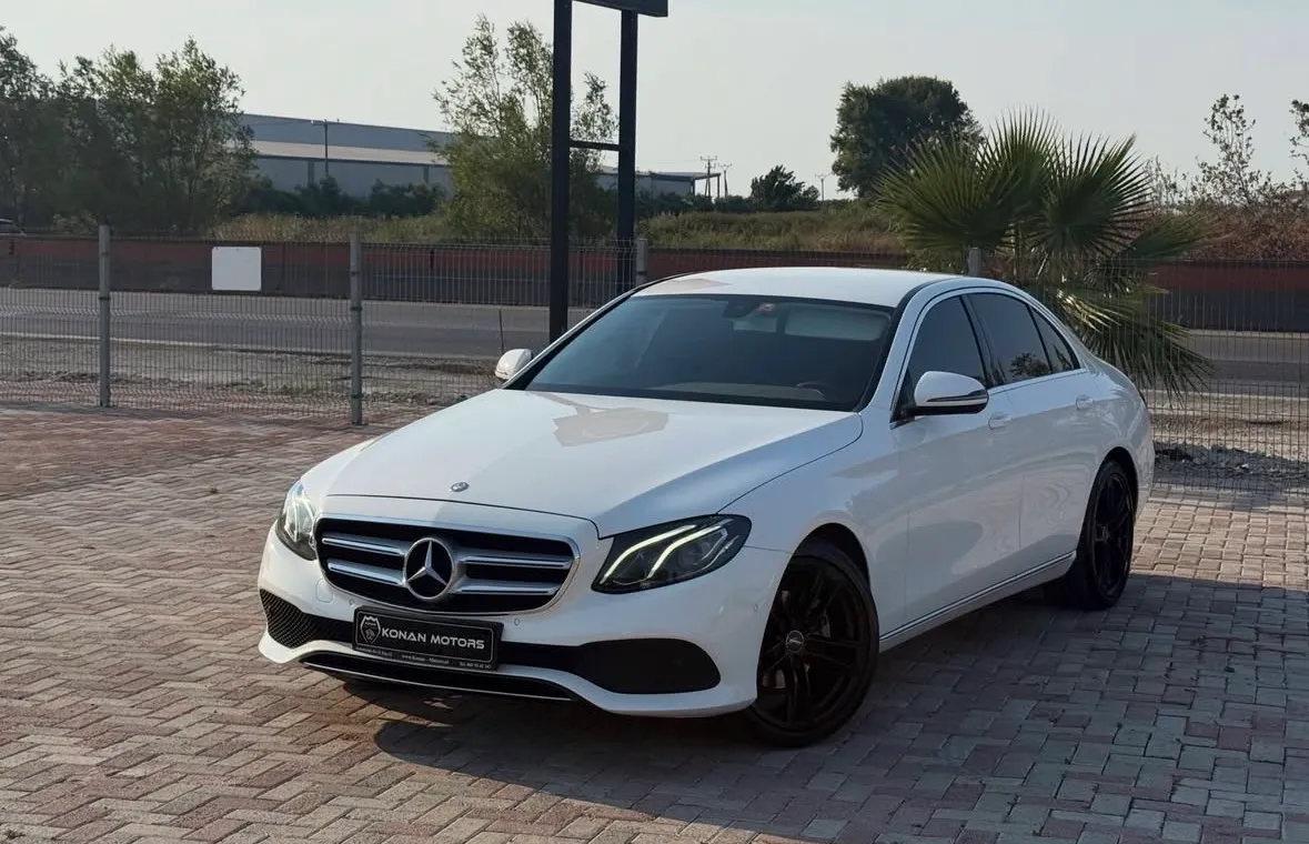 Mercedes-Benz E-Class, 2016 — 1