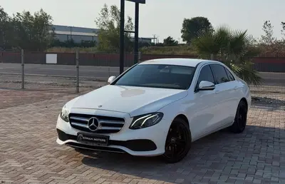 Mercedes-Benz E-Class 2016