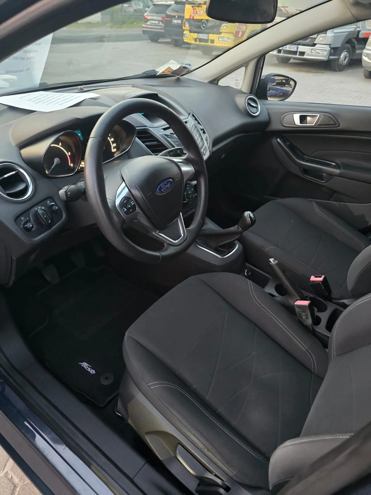 Ford Fiesta, 2015 — 5