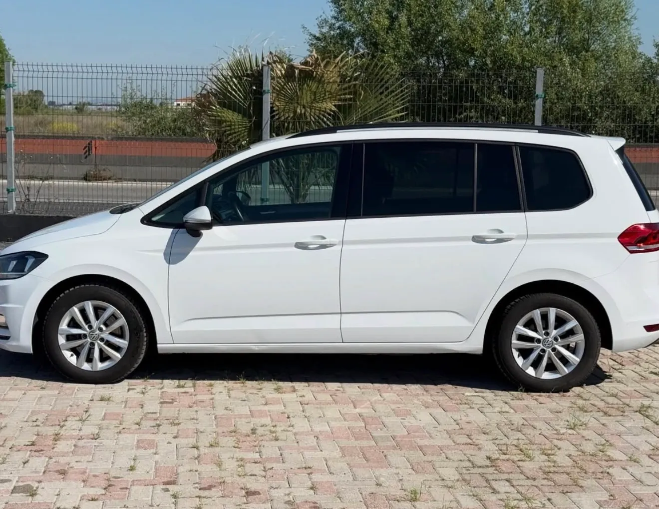 Volkswagen Touran, 2017 — 5
