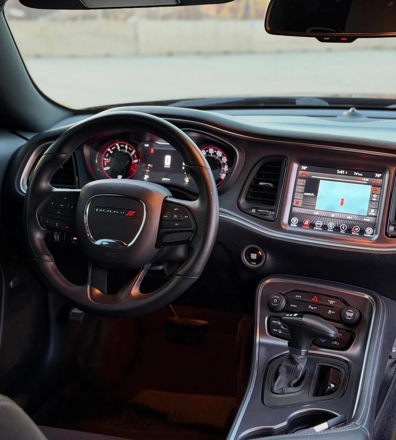 Dodge Challenger, 2017 — 9