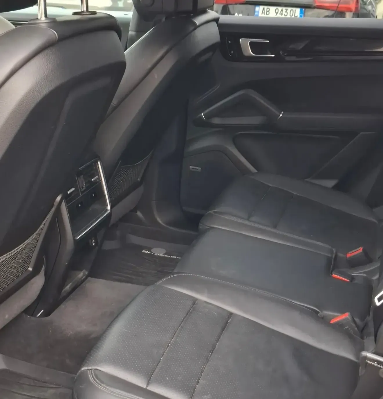 Porsche Cayenne, 2019 — 13
