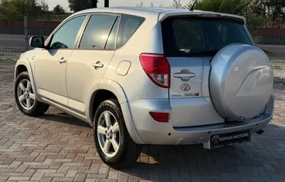 Toyota RAV4 2006 — 2