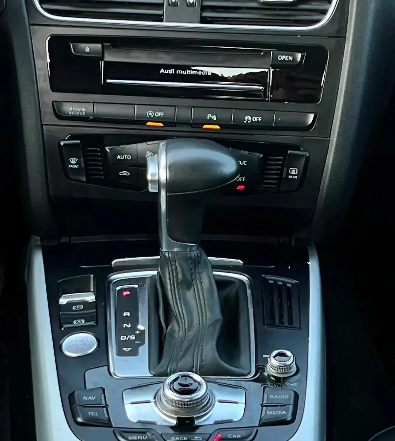 Audi A4, 2015 — 14
