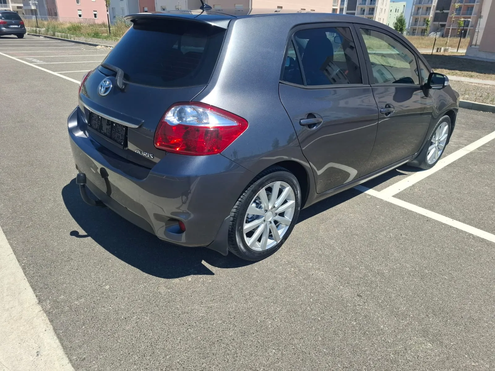 Toyota Auris, 2010 — 2