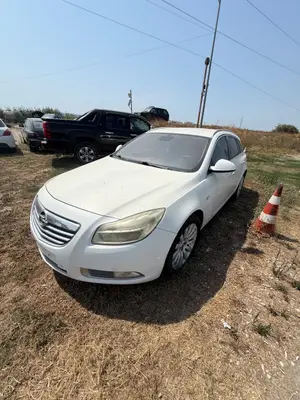 Opel Insignia 2011