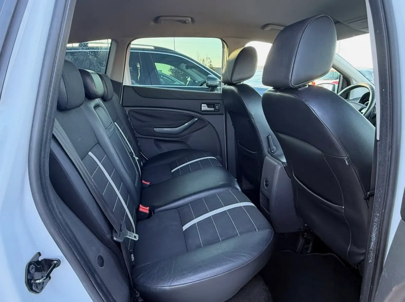 Ford Kuga, 2011 — 10