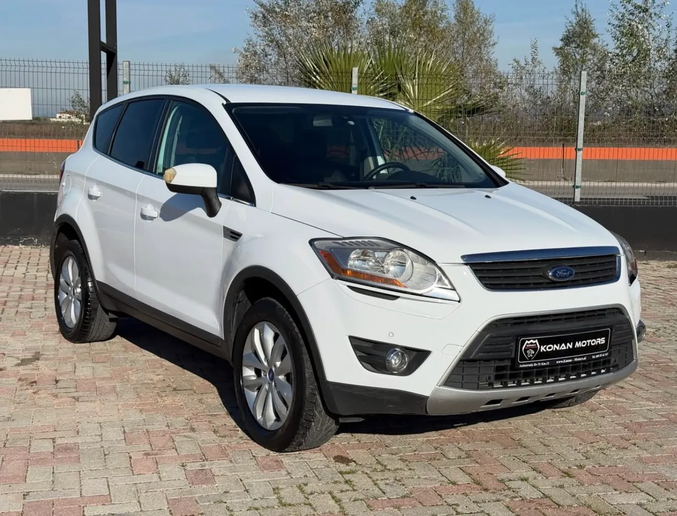 Ford Kuga, 2011 — 3