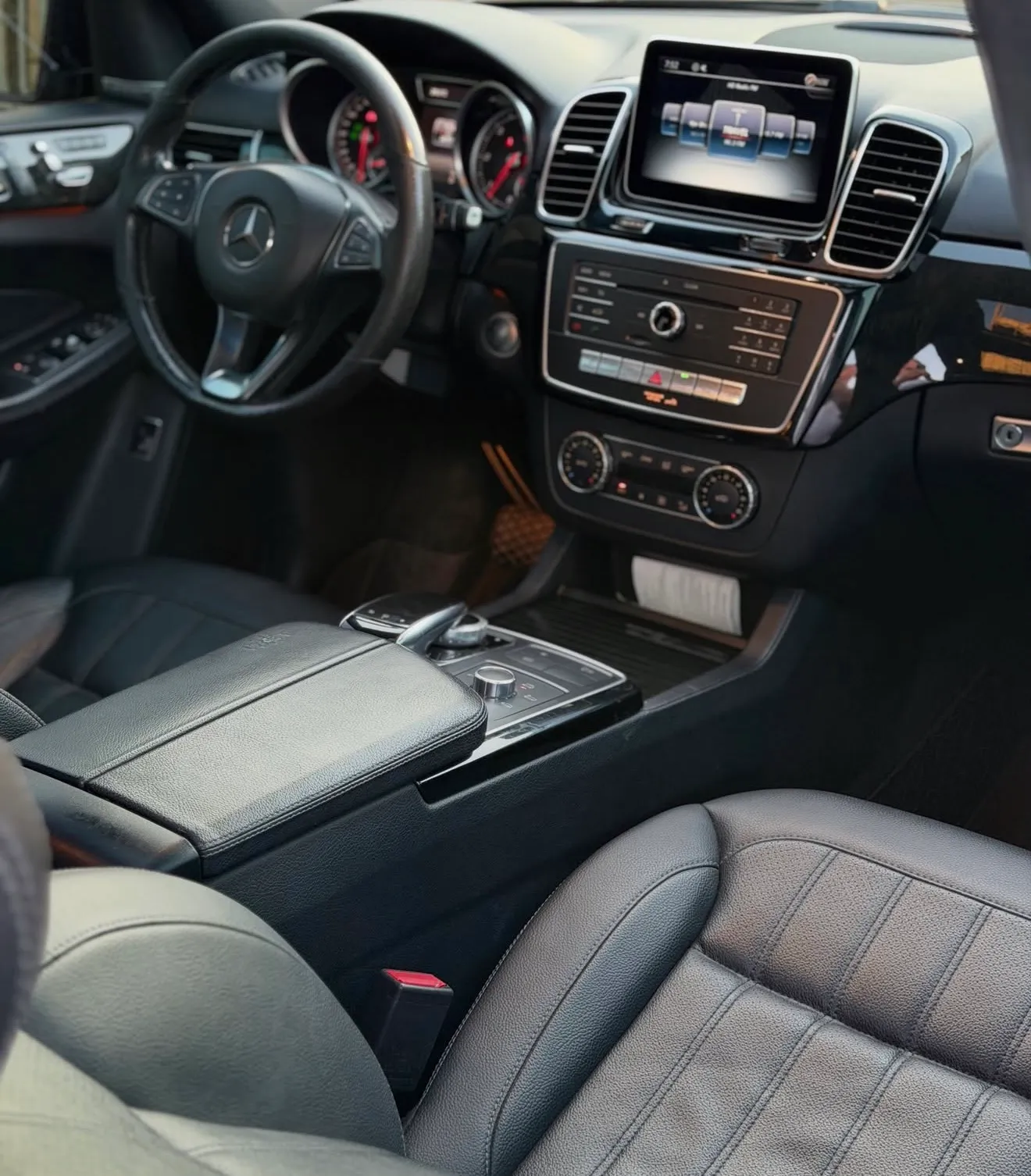 Mercedes-Benz GLE, 2016 — 8