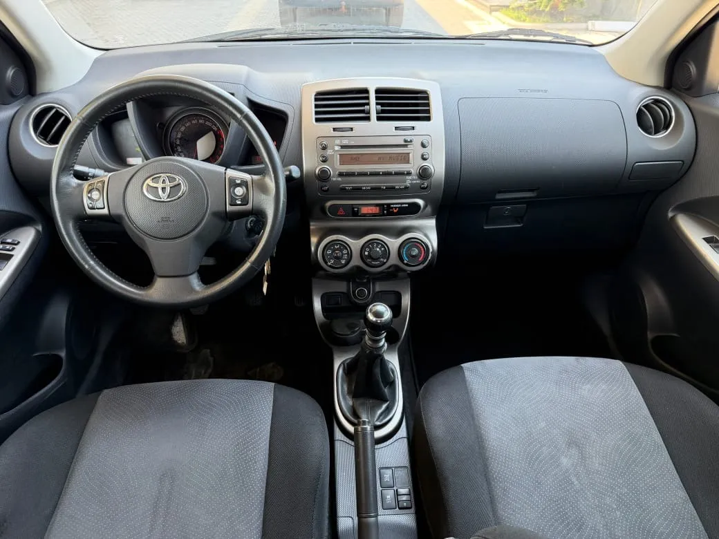 Toyota Urban, 2013 — 7