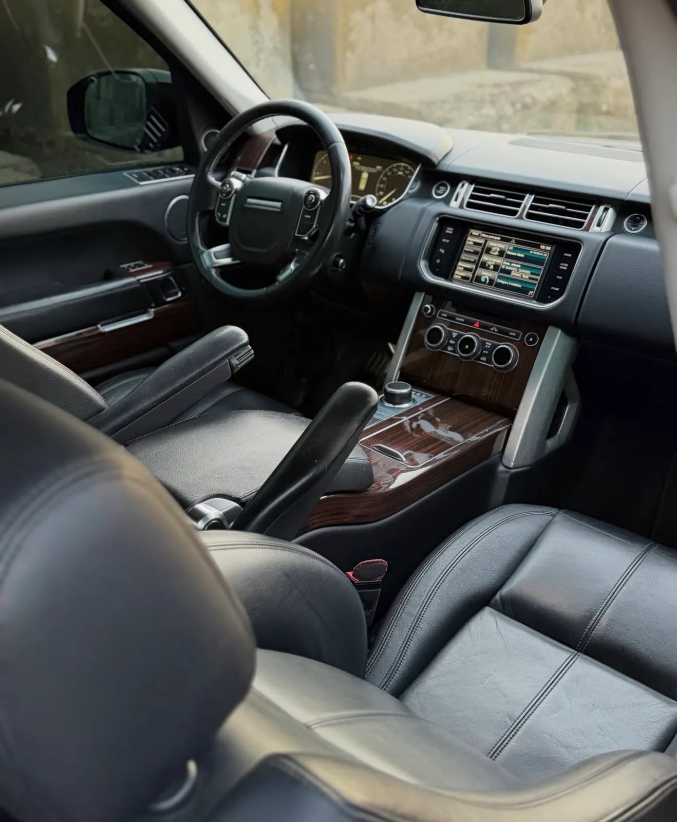 Land Rover Vogue, 2015 — 8