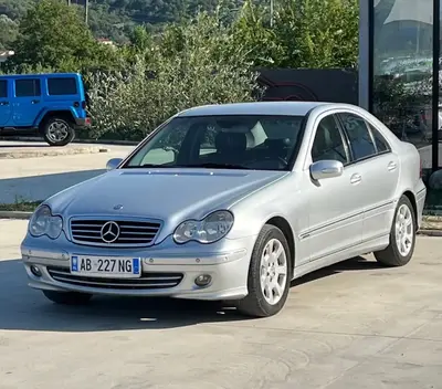 Mercedes-Benz C-Class 2006