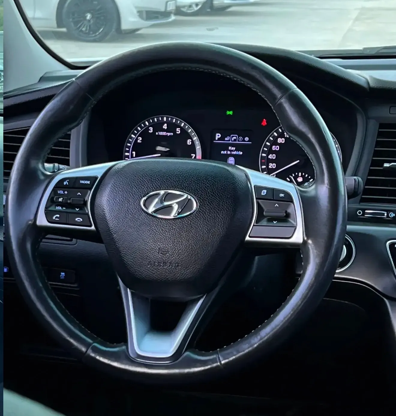 Hyundai Sonata, 2018 — 10