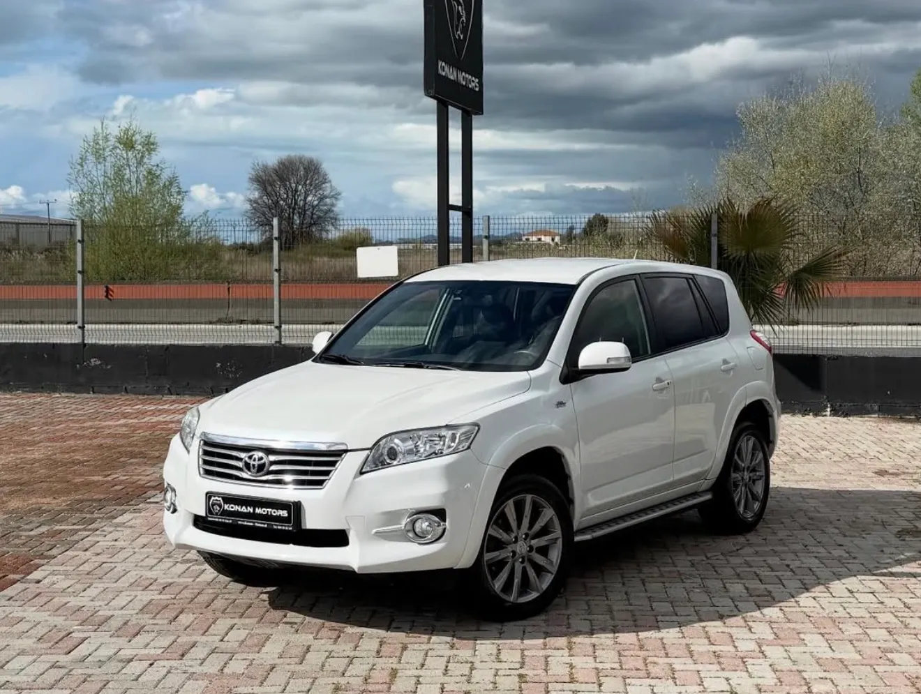 Toyota RAV4, 2012 — 1