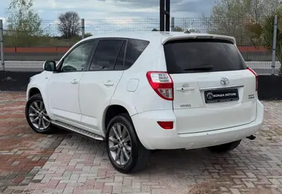 Toyota RAV4 2012 — 2