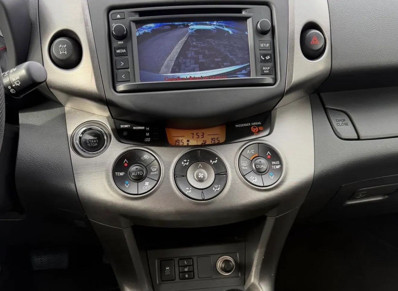 Toyota RAV4, 2012 — 10