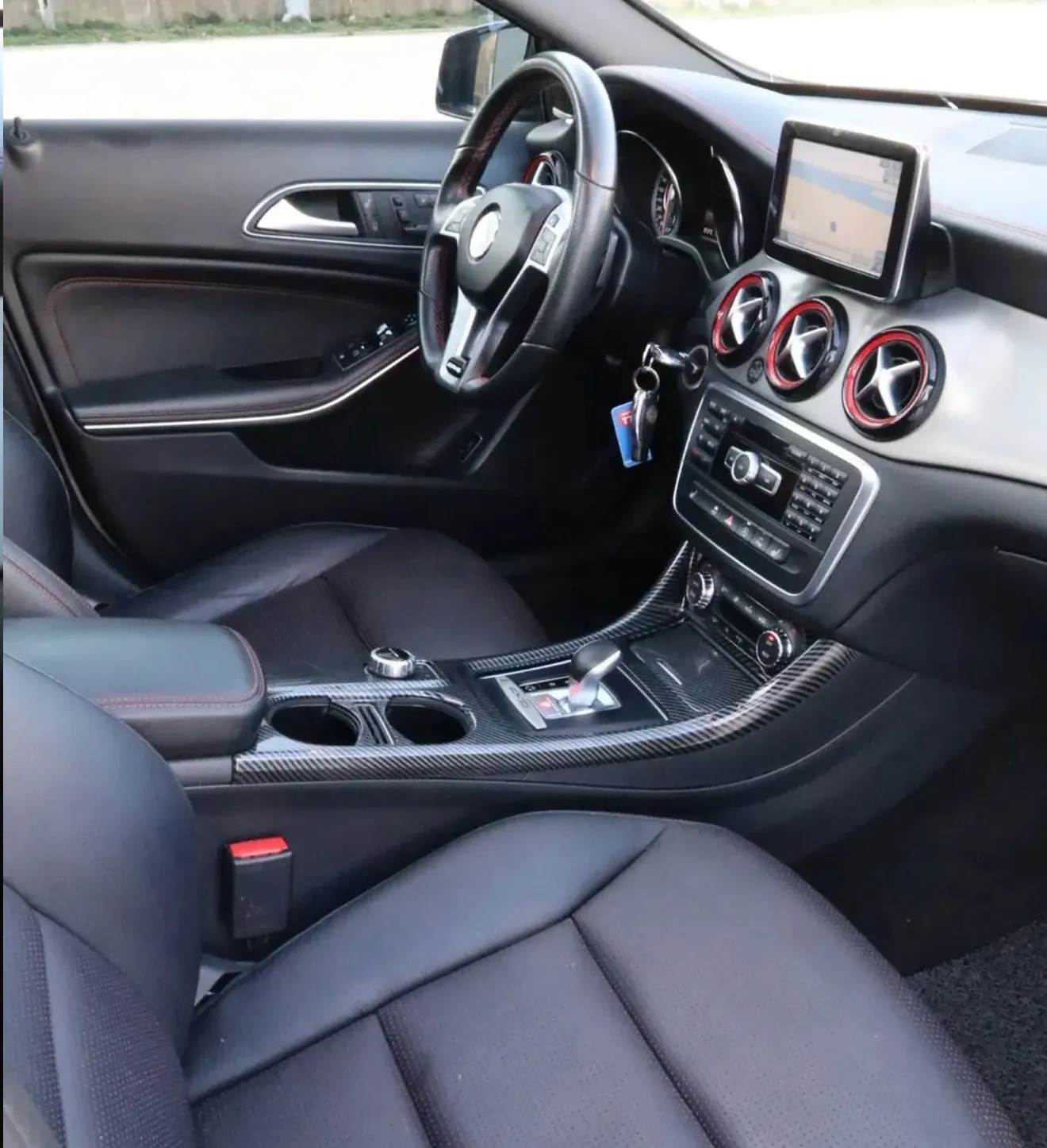 Mercedes-Benz GLA-Class, 2015 — 10