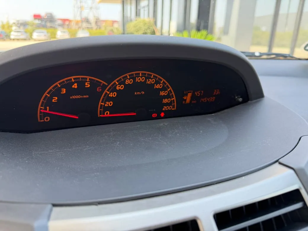 Toyota Yaris, 2010 — 11
