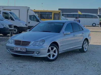 Mercedes-Benz C-Class 2006