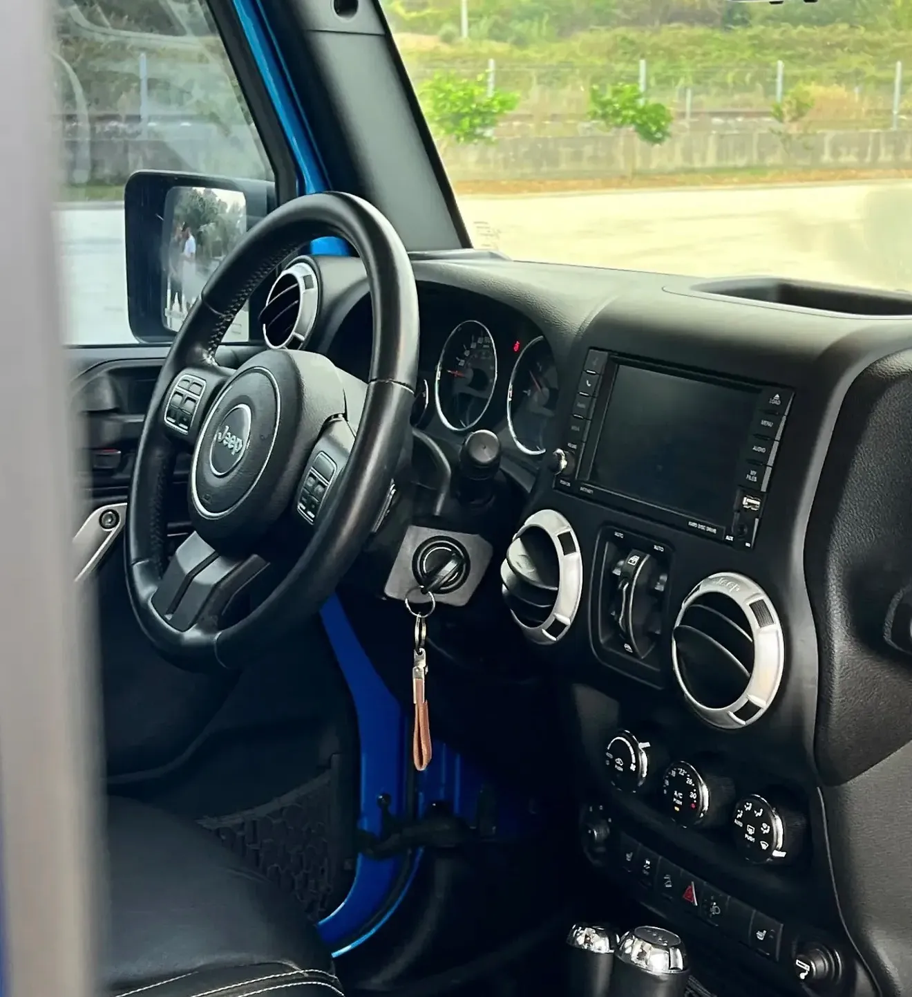 Jeep Wrangler, 2015 — 8