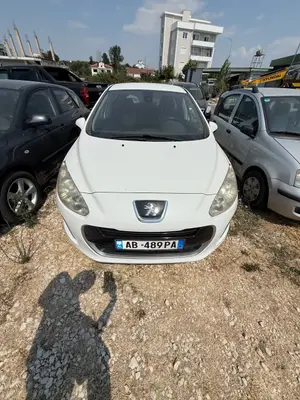 Peugeot 308 2012